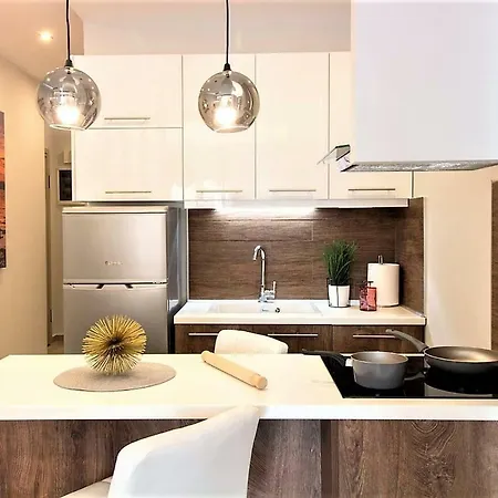 Appartement Metro - Historic Centre- *