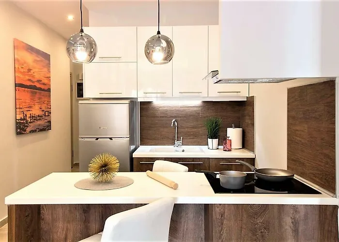 Apartament Metro *